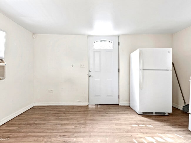 Building Photo - 1513 Connor Ave