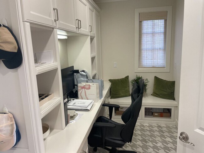 Building Photo - 3 bd/3.5 Ba Sea Summit Panoramic Ocean View Home in San Clemente!