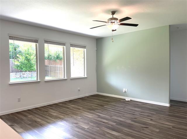 Building Photo - 1617 Roadrunner Dr