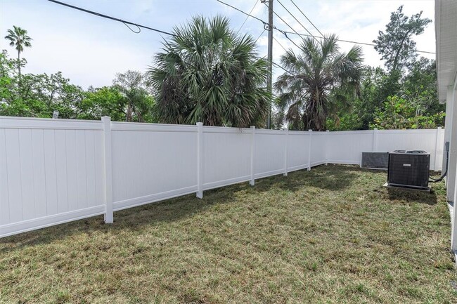 Building Photo - 5331 71st Way N