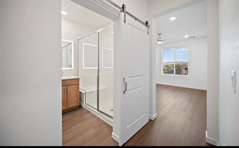 Building Photo - 2232 Arikaree Hts