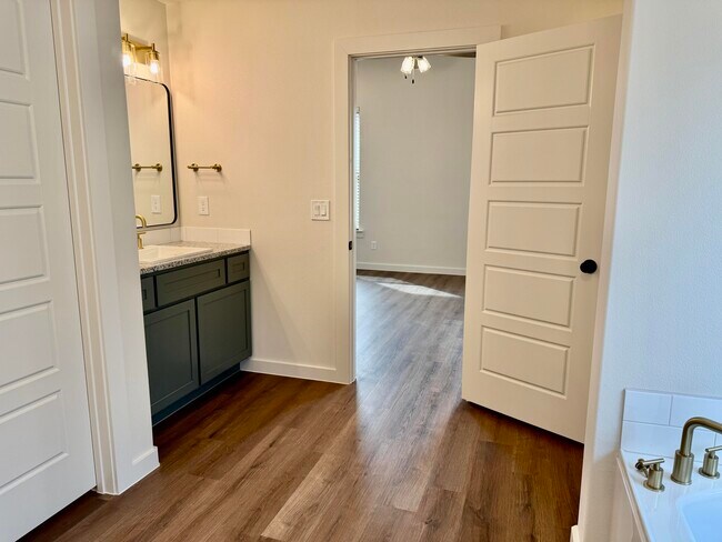 Building Photo - 7007 16th St