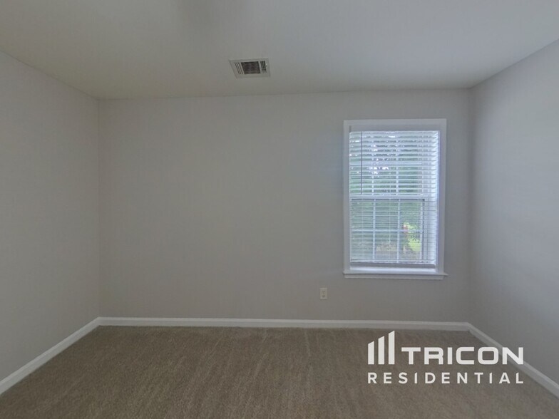 Building Photo - 2707 Rocky Trail Ct