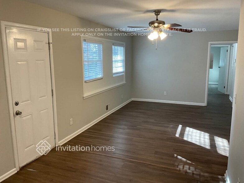 Building Photo - 3647 Brookcrest Cir