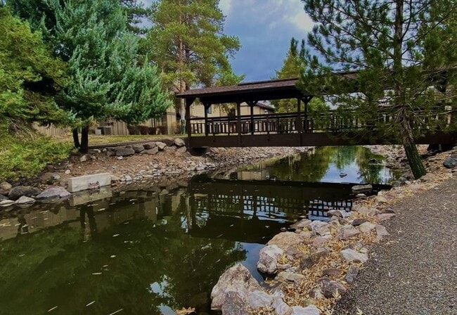 Building Photo - 1 Bedroom Condo for Rent South Reno (Donner Creek Village)