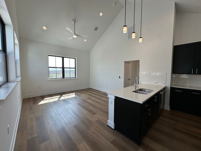 Building Photo - Utilities are Included! Newer Built, One Bedroom Unit for Rent in Muller District, Central Austin!