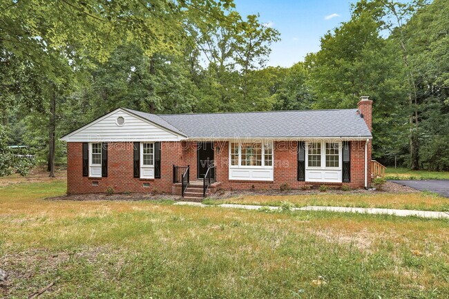 Building Photo - 14613 Happy Hill Rd