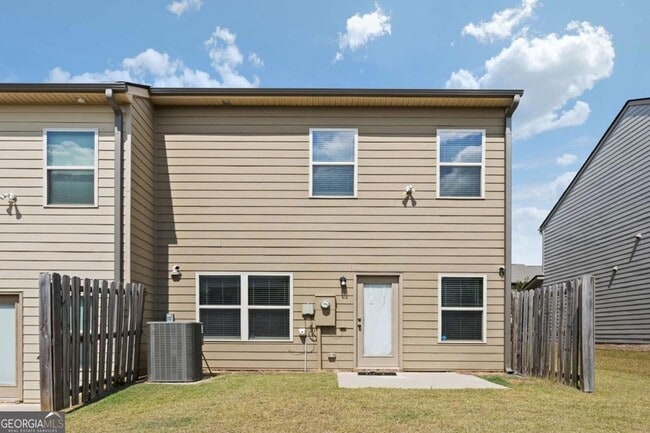 Building Photo - 7122 Chara Ln