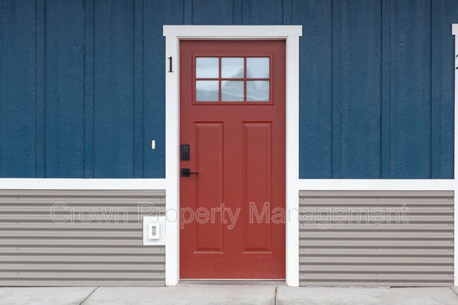 Building Photo - 68 Legend Trail