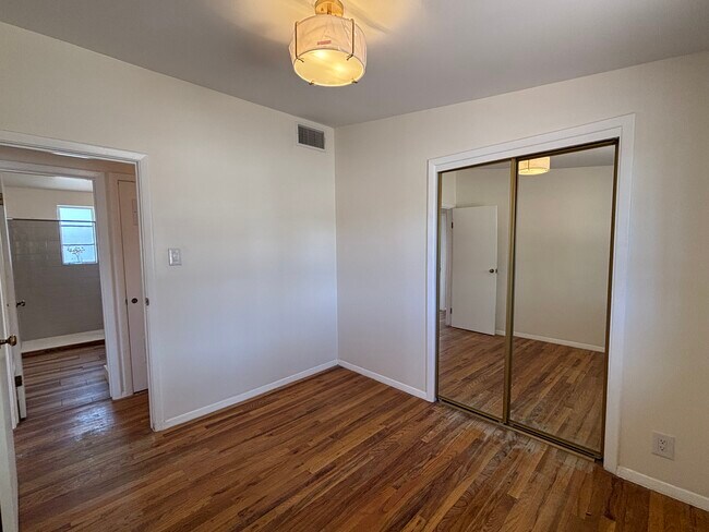 Building Photo - 1100 Upson Dr