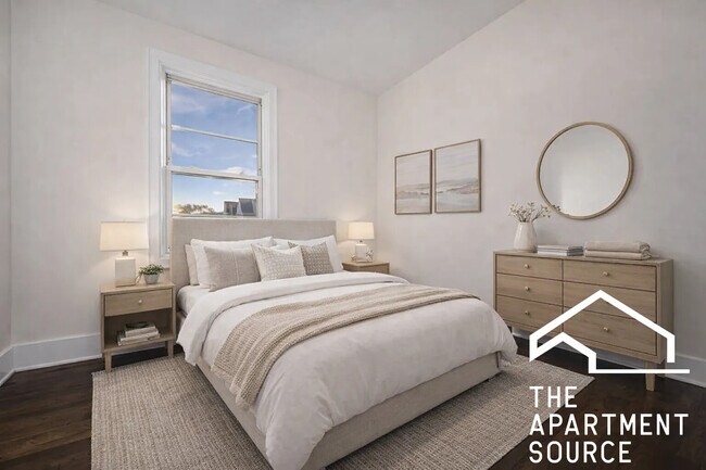 Building Photo - 3749 W School St