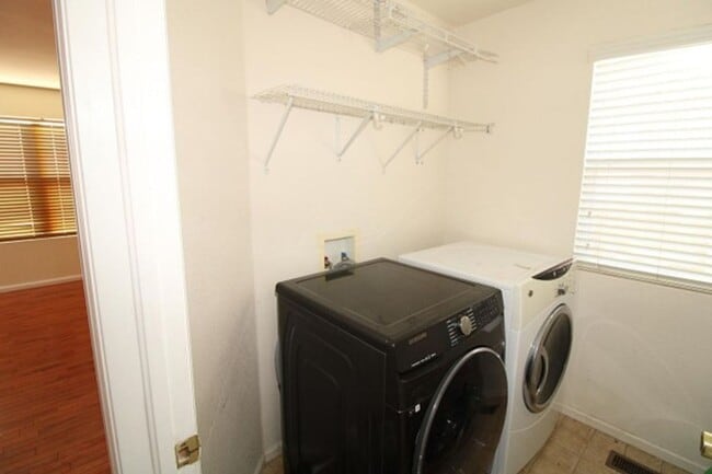 Building Photo - 4848 S Elk Ct