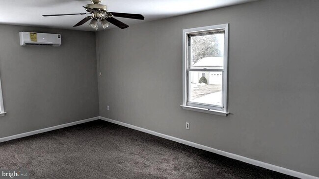 Building Photo - 1430 Hurffville Rd