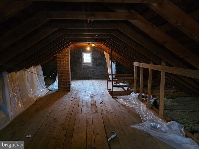 Building Photo - 239 Belleview Ave