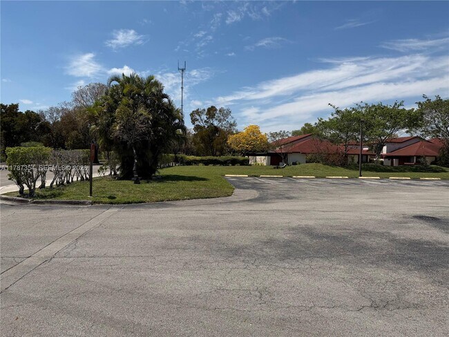 Building Photo - 455 NW 210th St