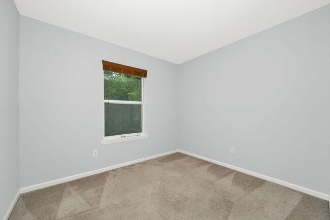 Building Photo - Great 4 Bedroom, 2.5 Bath Home in Fishers!