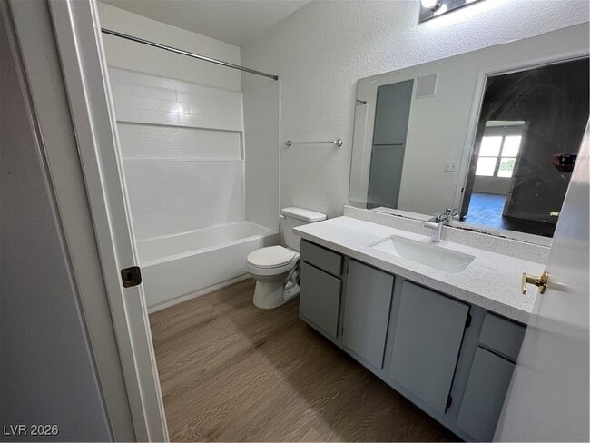 Building Photo - 1150 N Buffalo Dr