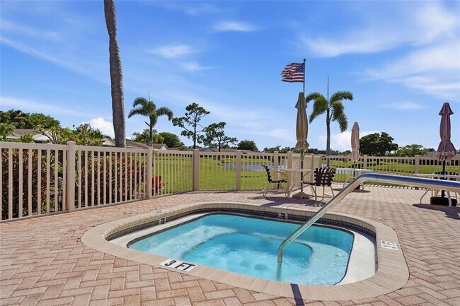 Building Photo - 1225 56th St W