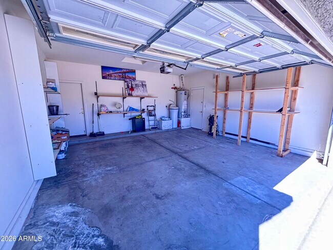 Building Photo - 5606 W St Anne Ave