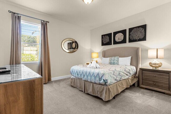 Building Photo - 350 Pendant Ct