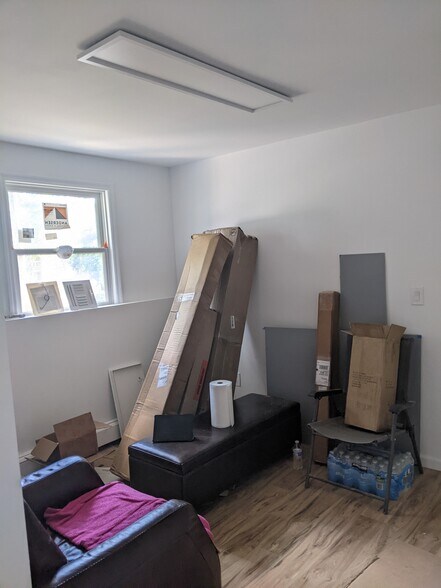 GL office 10x10 - 544 Drakestown Rd