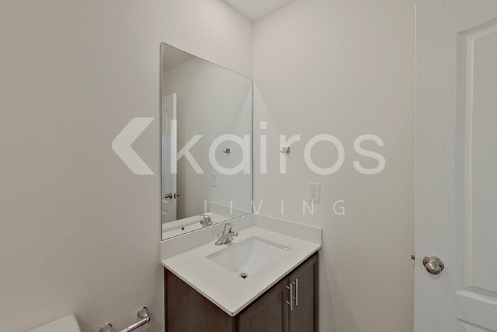 Building Photo - 30161 Fedora Cir