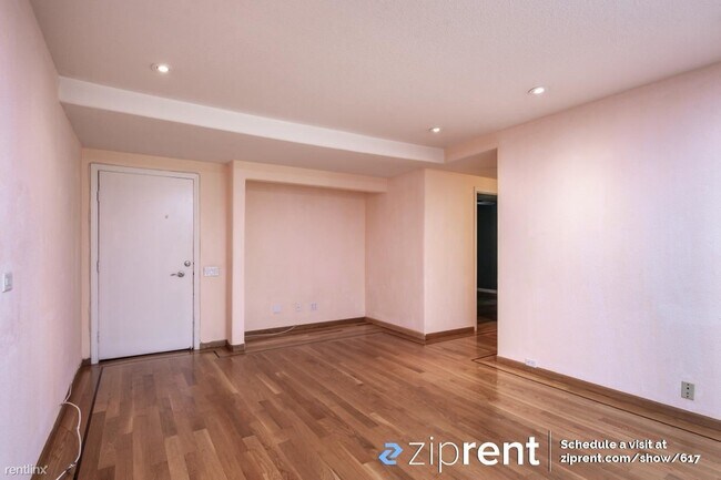 Building Photo - 2 br, 1 bath Condo - 1236 Walker Ave, Waln...