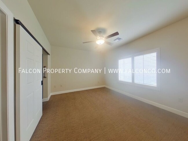 Building Photo - 3355 Emmett View Dr