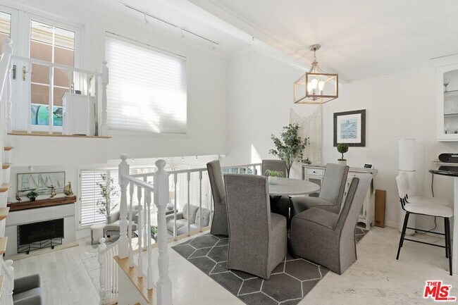 Building Photo - 6400 Pacific Ave