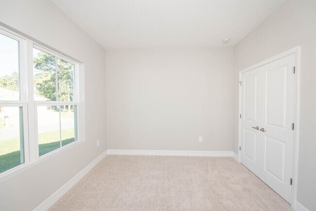 Building Photo - Peaceful and Private setting new construct...