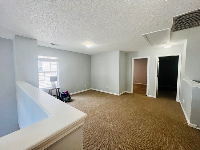 Building Photo - 449 Gardners Cir