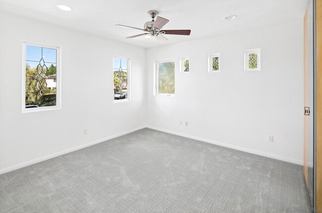 Building Photo - 11357 Woodcraft Way