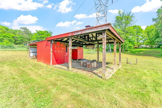 Building Photo - 206 Bowers Cir