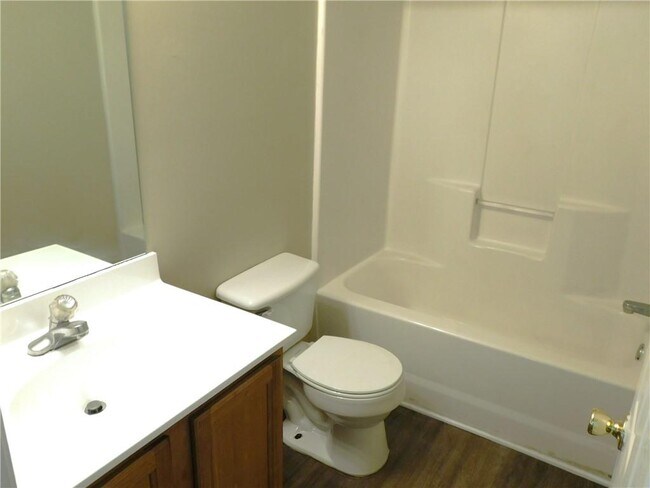 Building Photo - 2379 Tullamore Cir