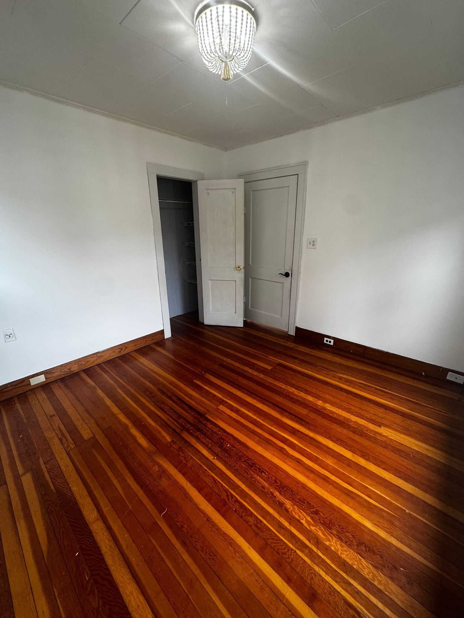 Building Photo - 47 E Gilson Ave