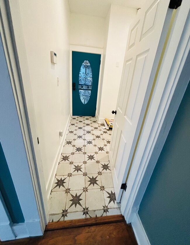 bonus room/office/storage with entrance to yard (off primary bedroom0 - 1939 Nelson Ave