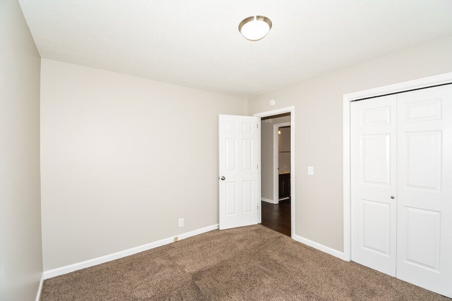 Building Photo - 6032 Bradford Hills Dr