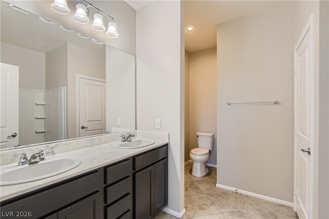 Building Photo - 974 Spiracle Ave
