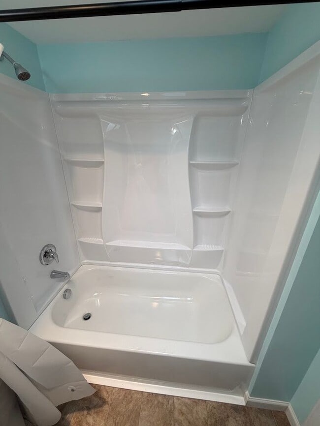 Building Photo - 3831 Duplex Ct SE