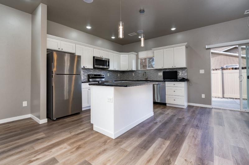 Building Photo - 383 Sage Way