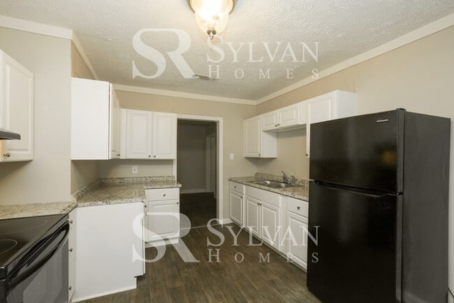 Building Photo - The Lifestyle You Deserve.
