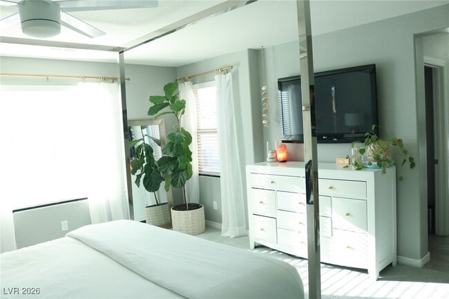 Building Photo - 12457 Loggeta Way