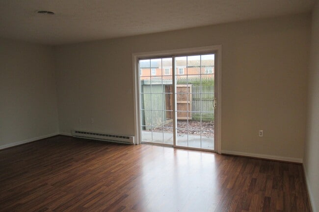 Building Photo - 100 Chinkapin Dr