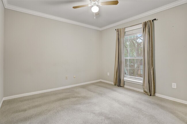 Building Photo - 7514 Olympia Dr