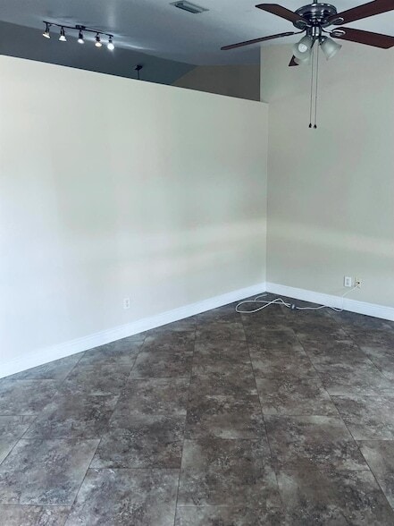 Building Photo - 1836 SE Fallon Dr