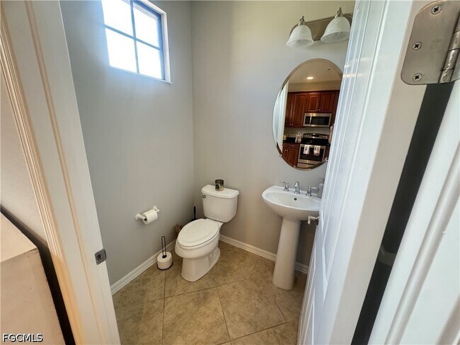 Building Photo - 8663 Olinda Way