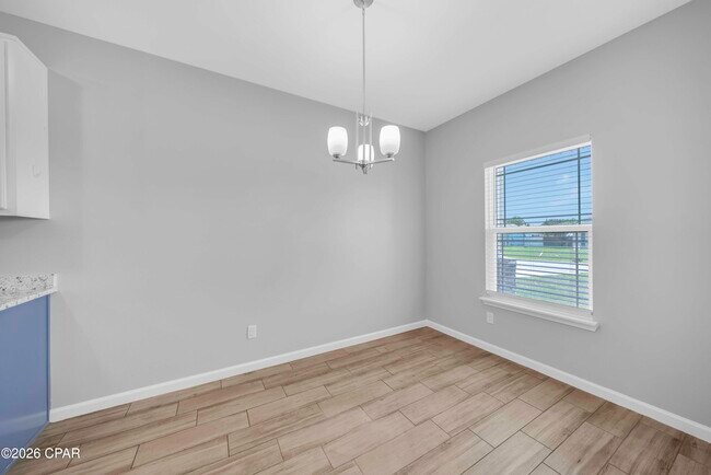Building Photo - 125 Fernwood St