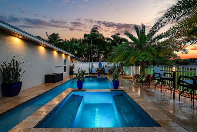 Building Photo - 494 Enfield Ct