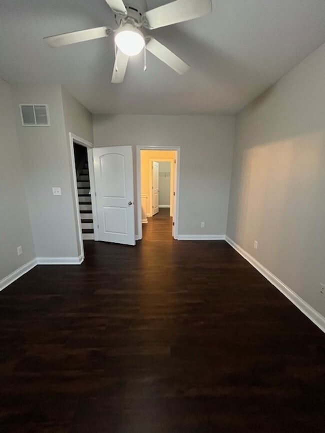 Building Photo - 2644 Kearney Ridge Boulevard