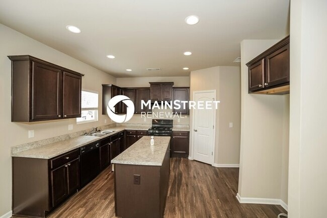 Building Photo - 4 Bedroom Pet-Friendly Home in Dallas, GA ...